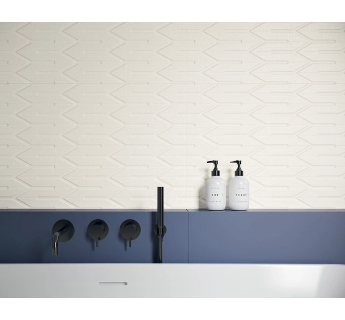 Плитка стінова Nightwish Bianco B RECT STR 250x750x9 Paradyz