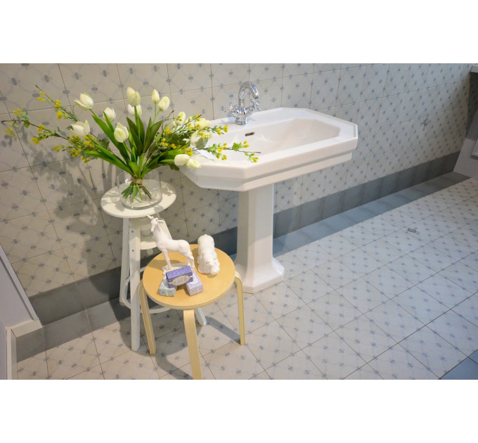 Плитка керамогранітна 1900 Marengo 200x200x8 Vives