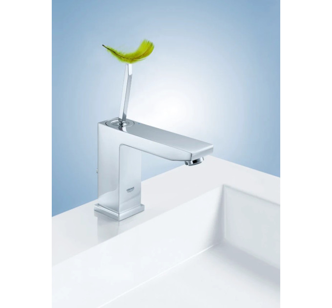 Змішувач для умивальника M-Size Eurocube Joy (23657000), Grohe